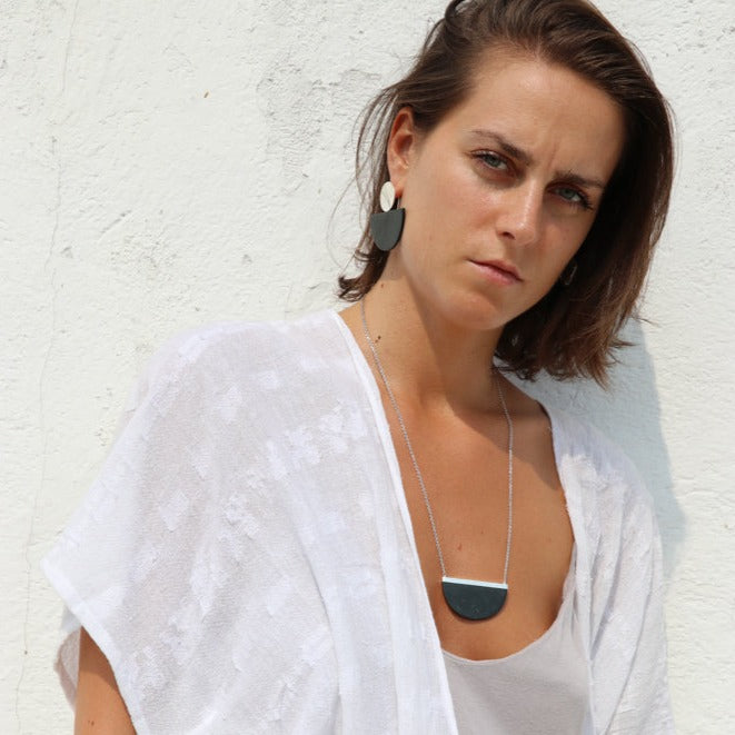 925 Sterling Silver and jade Earrings , Sterling Silver jewelry, Jade Stone Jewelry, Handmade jewelry in Guatemala, Sustainable jewelry