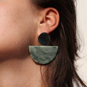 925 Sterling Silver and jade Earrings , Sterling Silver jewelry, Jade Stone Jewelry, Handmade jewelry in Guatemala, Sustainable jewelry